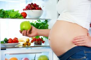 फोलिक एसिड: न केवल गर्भवती महिलाओं के लिए एक विटामिन